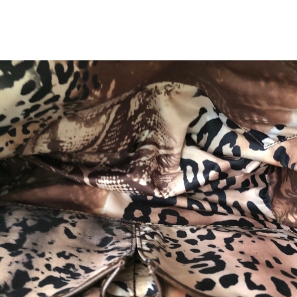 Beautiful New Designer Sharif Embroidered Bag & Victoria’s Secret Heart Throw - Picture 6 of 16